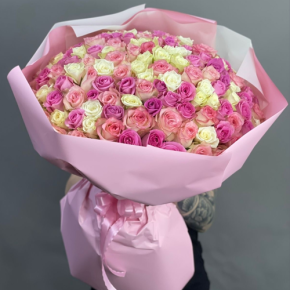 Букет из 151 кенийской розы микс (40 см) в Пушкино