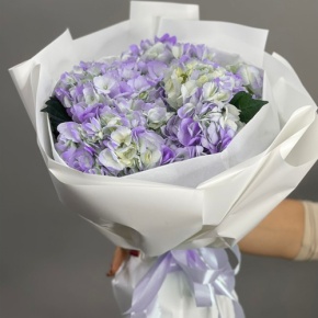 Букет из 5 фиолетовых гортензий в Пушкино