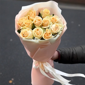 Букет из 11 роз Пич Аваланж (60 см) в Пушкино