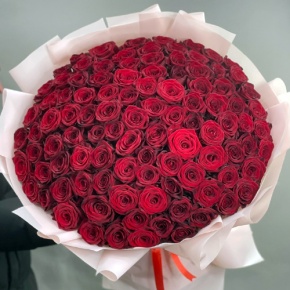 Букет "Париж" из 101 красной розы (60 см) в Пушкино