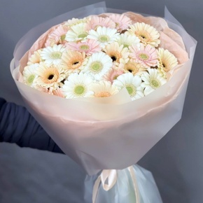 Букет "Гера" из 25 гербер в Пушкино