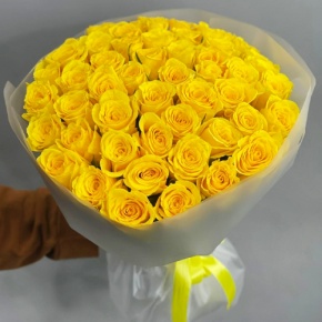 Букет "Золотце" из 51 лимонной розы (40 см) в Пушкино