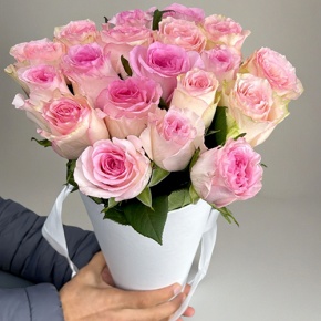 Букет из 21 розы Кения в конусе в Пушкино