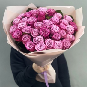 Букет из 51 розы Космик (50 см) в Пушкино