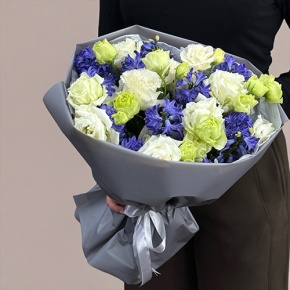 Букет из ароматных гиацинтов и эустом в Пушкино