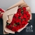 Букет 15 кустовых красных роз в Пушкино Букет 15 кустовых красных роз в Пушкино